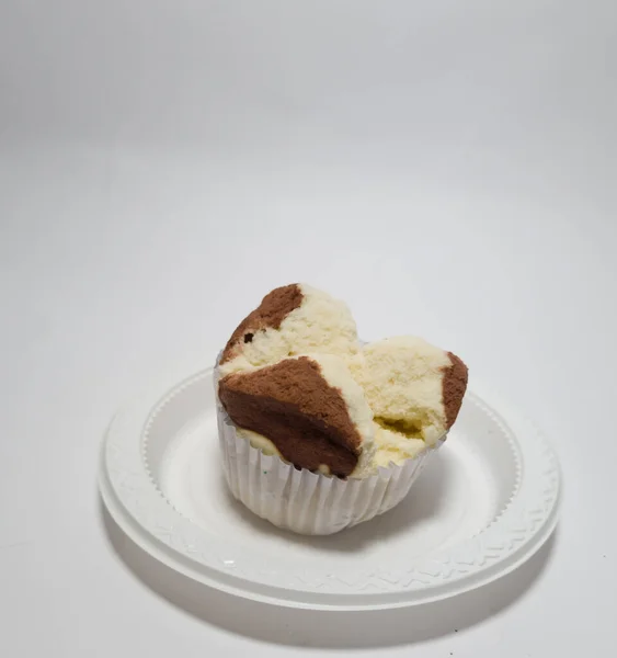 Market Snack Steamed Sponge Bread Blooming White Chocolate — Stock Fotó