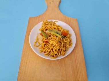 Javanese fried noodles with soy sauce and other ingredients