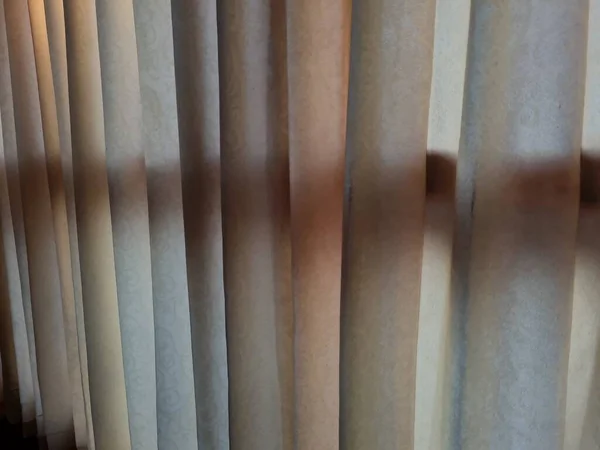 Abstract Background Textured Brown Window Curtains Exposed Sunlight Shadows Appear — 스톡 사진