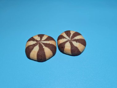 Chocolate flavored cookies made from flour and other ingredients