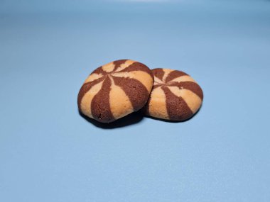 Chocolate flavored cookies made from flour and other ingredients