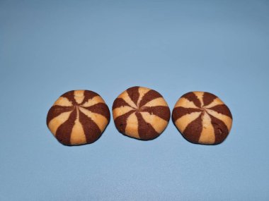 Chocolate flavored cookies made from flour and other ingredients