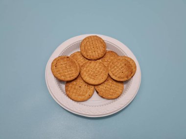Biscuits made from wheat filled with chocolate