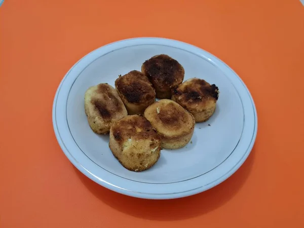 Biskuitbrot Form Einer Braunen Schachtel Aus Mehl Und Anderen Zutaten — Stockfoto