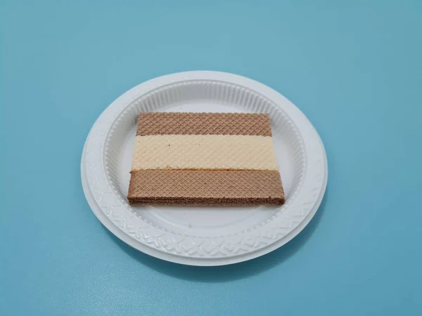 Snacks are wafers that are layered in a container