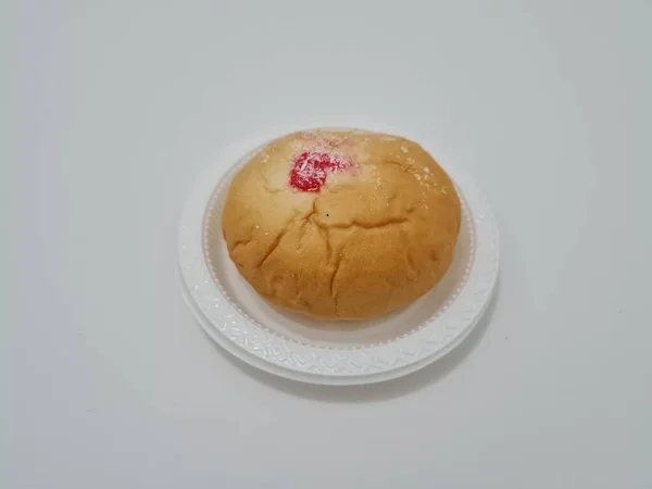 Brot Aus Mehl Und Anderen Zutaten Mit Aufstrich Oder Füllung — Stockfoto