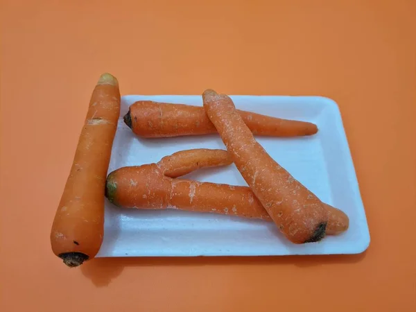 Zutaten Zum Kochen Oder Entsaften Nämlich Karotten Die Vitamin Enthalten — Stockfoto