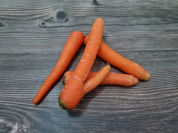 Zutaten Zum Kochen Oder Entsaften Nämlich Karotten Die Vitamin Enthalten — Stockfoto