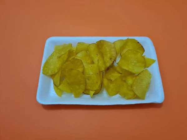 Makanan Ringan Goreng Yang Terbuat Dari Singkong Dan Rempah Rempah — Stok Foto