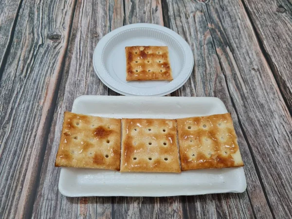 用面粉和其他配料做成的长方形甜饼干 — 图库照片