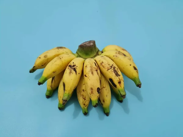 Les Bananes Lait Qui Sont Mûres Jaunes Sont Bonnes Pour — Photo