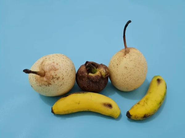 Frutas Compuestas Plátanos Amarillos Mangostán Peras Todavía Frescas Dulces — Foto de Stock