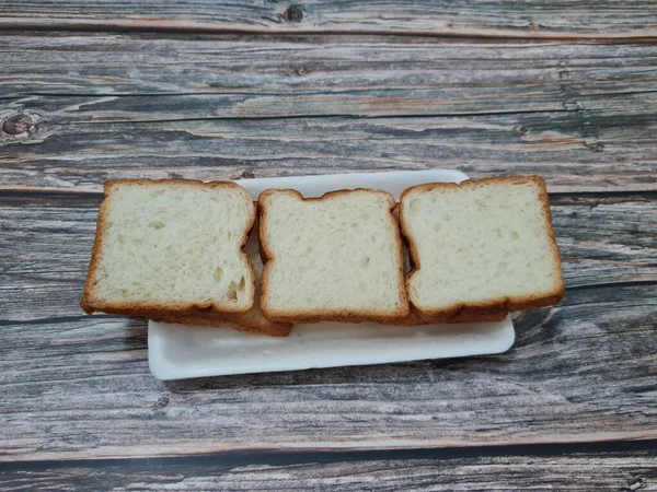 小麦粉などを使用したパン — ストック写真