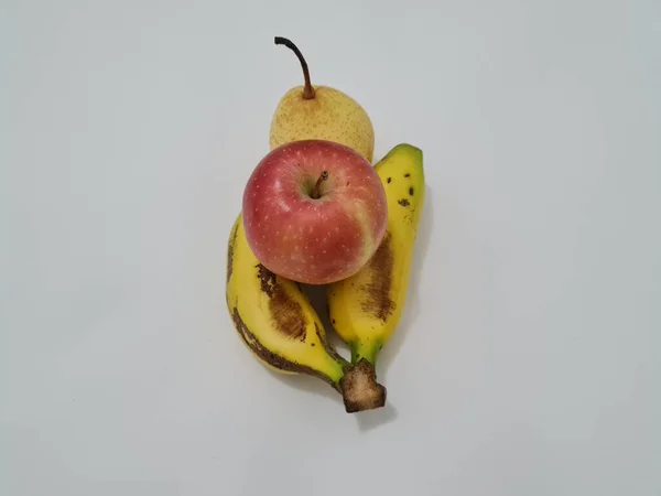 Vers Fruit Bestaande Uit Rode Appelen Gele Bananen Peren — Stockfoto