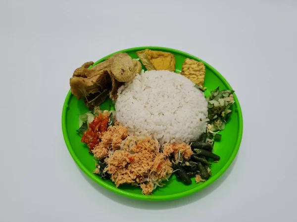 Λευκό Ρύζι Tofu Tempeh Κοτόπουλο Και Φρέσκα Λαχανικά Τριμμένη Πικάντικη — Φωτογραφία Αρχείου