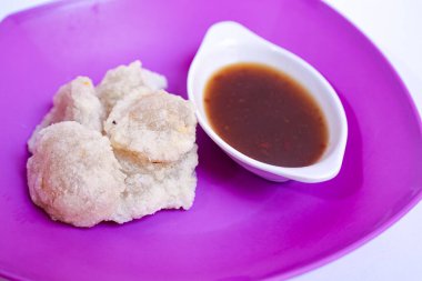 Cireng or aci is fried a food made from tapioca flour with a chewy texture and enjoyed using rujak seasoning