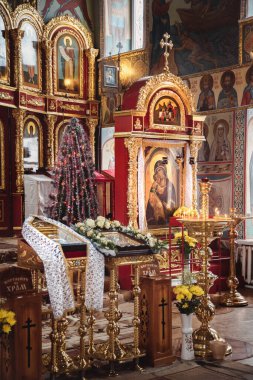 ODESSA, UKRAINE - 18 Ocak 2015: Ukrayna Ortodoks Kilisesi Saint Mary Magdalene iç mimarisi.