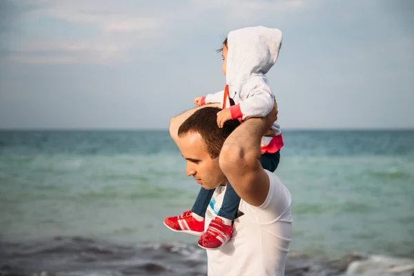 Close Small Baby Girl Hood Sitting Father Shoulders Sky Background — Stockfoto