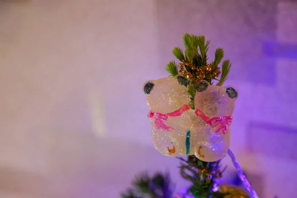 Small Real Christmas Tree Decorated Hugging Bears Christmas Decorations Toys — Stockfoto