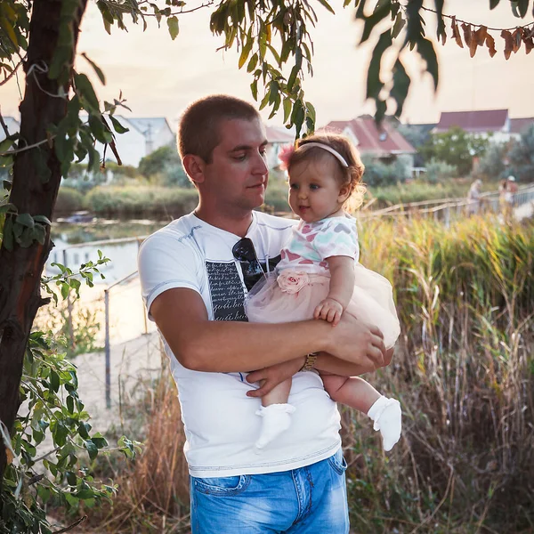 Young Father Holding His Baby Girl Park — Stok fotoğraf