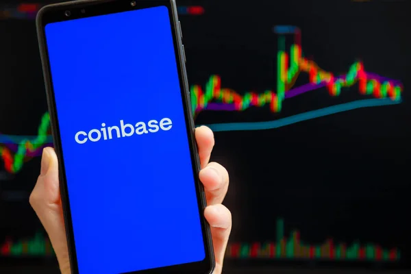 Украина Одесса Октября 2021 Года Мобильное Приложение Coinbase Работающее Экране — стоковое фото