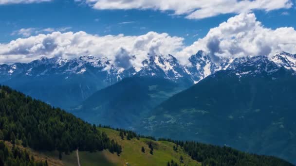 Alpes Vista Panorâmica Dos Alpes Italianos Com Montanhas Nevadas Clouds — Vídeo de Stock