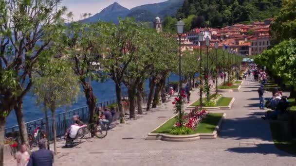 Het Meer Van Bellagio Vol Met Toeristen Vakantie Italië Reizen — Stockvideo