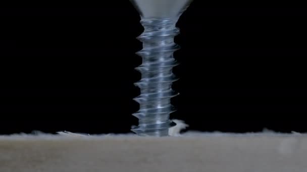 Makro Elektrischer Schraubenzieher Schraubt Eine Schraube Extreme Close Zoom Selbstschneidende — Stockvideo