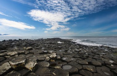 Kuzey İrlanda Deniz Sahil Günbatımı, Antrim manzaraları, Geçit Devleri, Kuzey İrlanda,