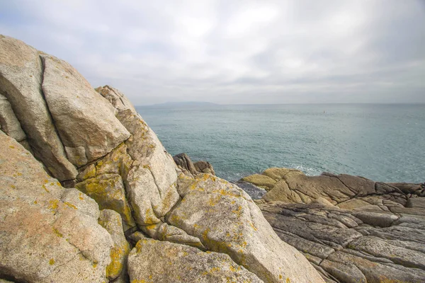 Dalkey Klippor Och Klippor Stranden Solig Dag Stenar Stranden Dublin — Stockfoto