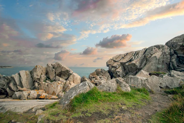 Klippen Und Felsen Von Dalkey Sonnigen Tagen Felsen Der Küste — Stockfoto