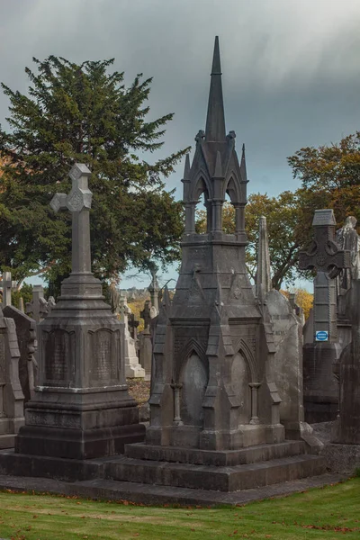 Glasnevin Cementery Dublin Genom Linsen Promenader Runt Kyrkogården Kyrkogårdar Dublin — Stockfoto