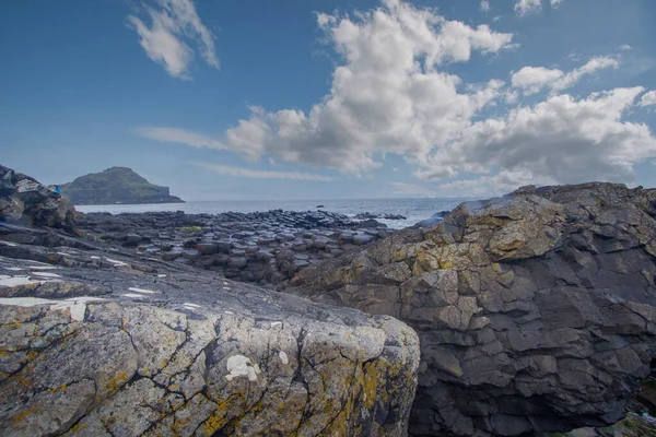 北爱尔兰海洋海岸日落 装饰景观 铜锣湾巨人区 北爱尔兰 — 图库照片