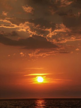 Baltık Denizi 'nde gün batımı, Baltık Denizi' nin doğuşu, Deniz kıyısı, Polonya 'da gezinmeler, Baltık Denizi manzaraları ve manzaraları, Polonya