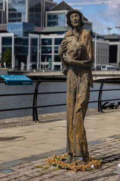 Dublin Dublin Lçesi Haziran 2021 Büyük Kıtlık Bronz Heykeli Gümrük Stok Resim