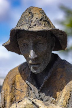 Dublin, Dublin İlçesi, 11 Haziran 2022: Büyük Kıtlık Bronz Heykeli, Gümrük Evi Quay, Dublin, İrlanda