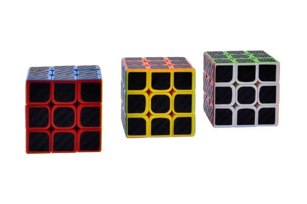 Rubik Cubo Primer Plano Sobre Fondo Blanco — Foto de Stock