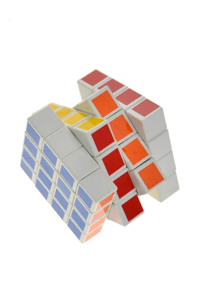 Rubik Cubo Primo Piano Sfondo Bianco — Foto Stock