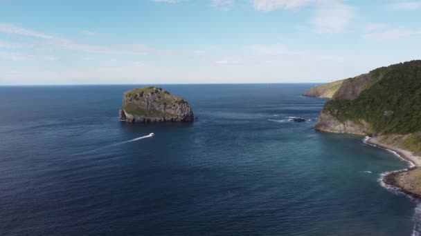 Αεροφωτογραφία Της Θάλασσας Στη Χώρα Των Βάσκων Ισπανία Υψηλής Ποιότητας — Αρχείο Βίντεο
