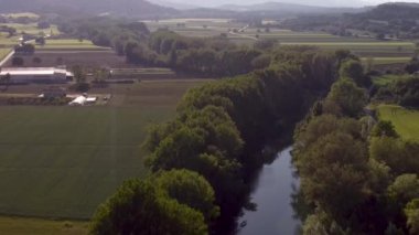 Castilla, İspanya 'daki Ebro nehrinin hava görüntüleri.
