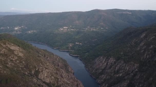 Vista Aérea Del Cañón Del Río Sil Ribeira Sacra Galicia — Vídeo de stock