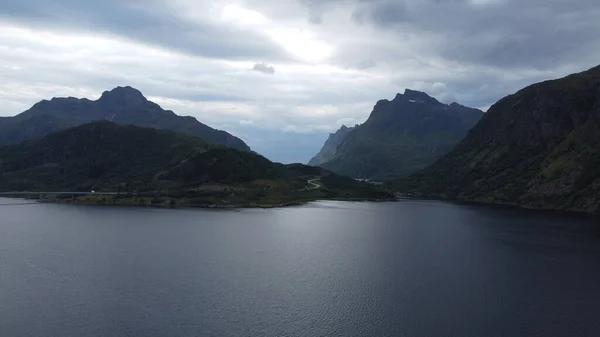 Blick Auf Die Fjorde Auf Den Lofoten Norwegen Einem Bewölkten — Stockfoto