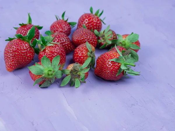 Strawberries Purple Background Healthy Vegetarian Fruit Concept — Photo