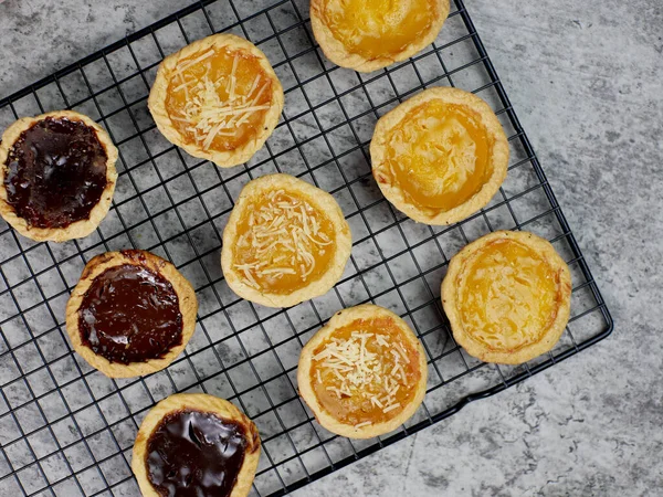 Blick Von Oben Auf Ananas Käse Und Schokolade Aromatisierte Kuchen — Stockfoto