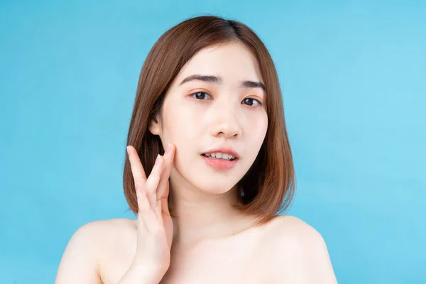 Attraktiv Ung Asiatisk Kvinna Med Ungdomlig Hud Ansiktsvård Ansiktsbehandling Kvinna — Stockfoto