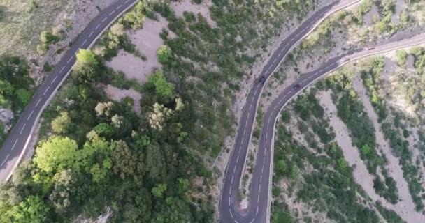 Veduta Aerea Delle Montagne Dell Autostrada Serpentina Tour France Filmati — Video Stock