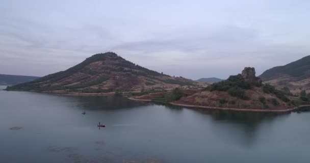 Vista Drones Sobre Lago Salagou Sul França Magnífica Vista Pôr — Vídeo de Stock