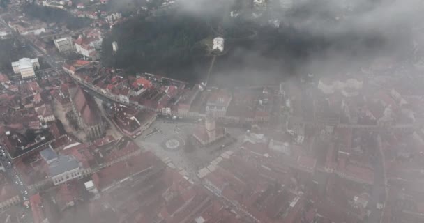 Letecký Pohled Ptačí Perspektivy Staré Město Brasov City Centrum Katedrály — Stock video