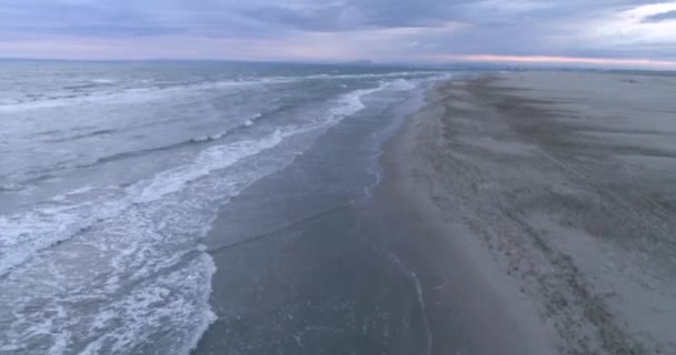 Spiaggia Sud Della Francia Filmato Aereo Con Drone Una Spiaggia — Video Stock