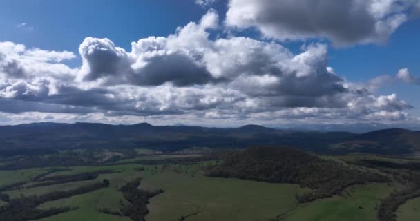 Drone Landscape Open Planted Field Cloudy Sky Spring Summer High — Vídeos de Stock